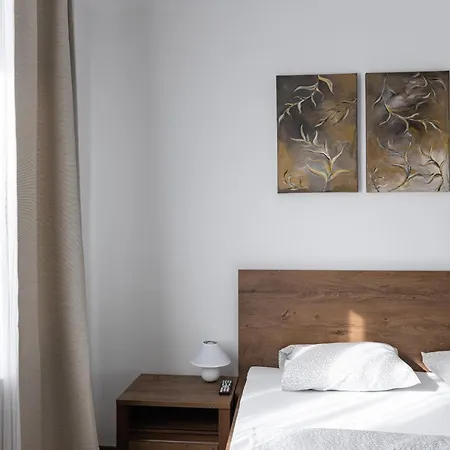 Harom A Kislany Vendeghaz Apartmán