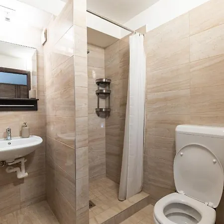 Apartment Harom A Kislany Vendeghaz