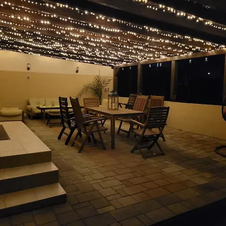 Apartament Harom A Kislany Vendeghaz