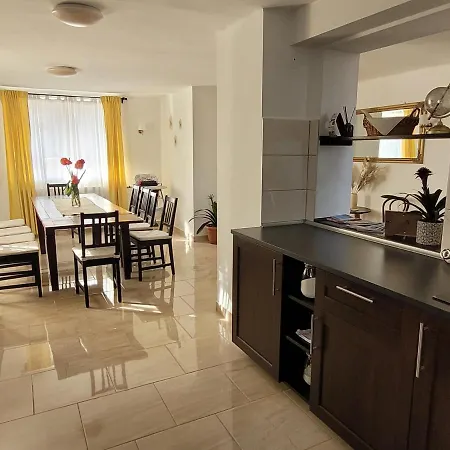 Apartment Harom A Kislany Vendeghaz Sarospatak