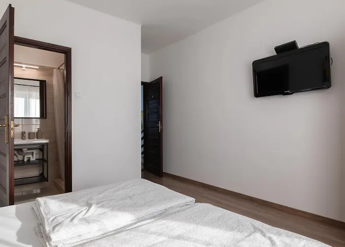 Lejlighed Harom A Kislany Vendeghaz *