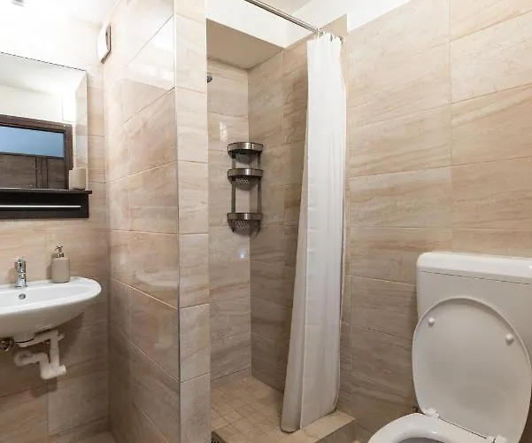 Lejlighed Harom A Kislany Vendeghaz