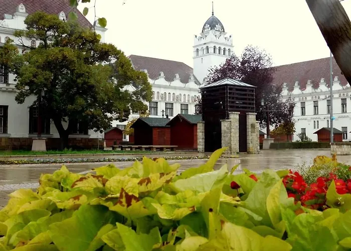 Harom A Kislany Vendeghaz * Sárospatak